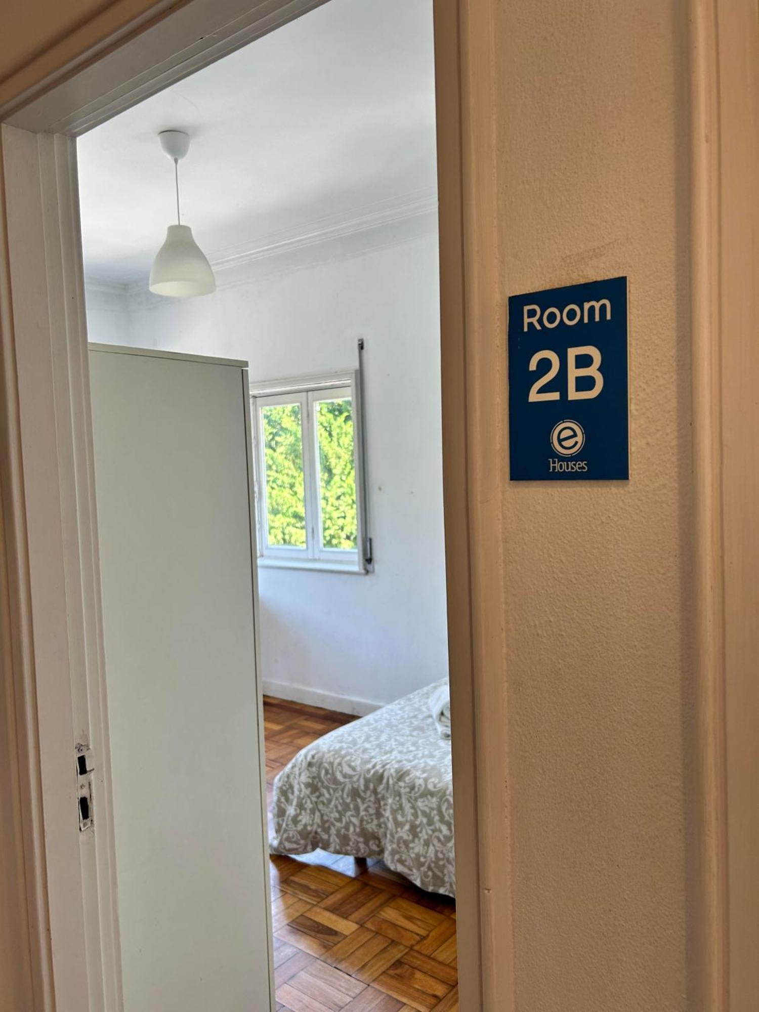 Guest house Relogio *